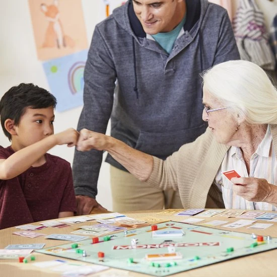 Monopoly Classic Zwitserse Editie - Bordspel - Afbeelding 6